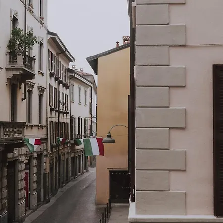 Altana Del Borgo - Luxury Flat