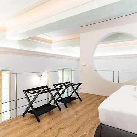 Altana Del Borgo - Luxury Flat *